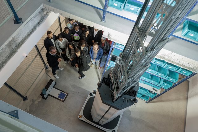 Etudiants dans les locaux de l'I2L