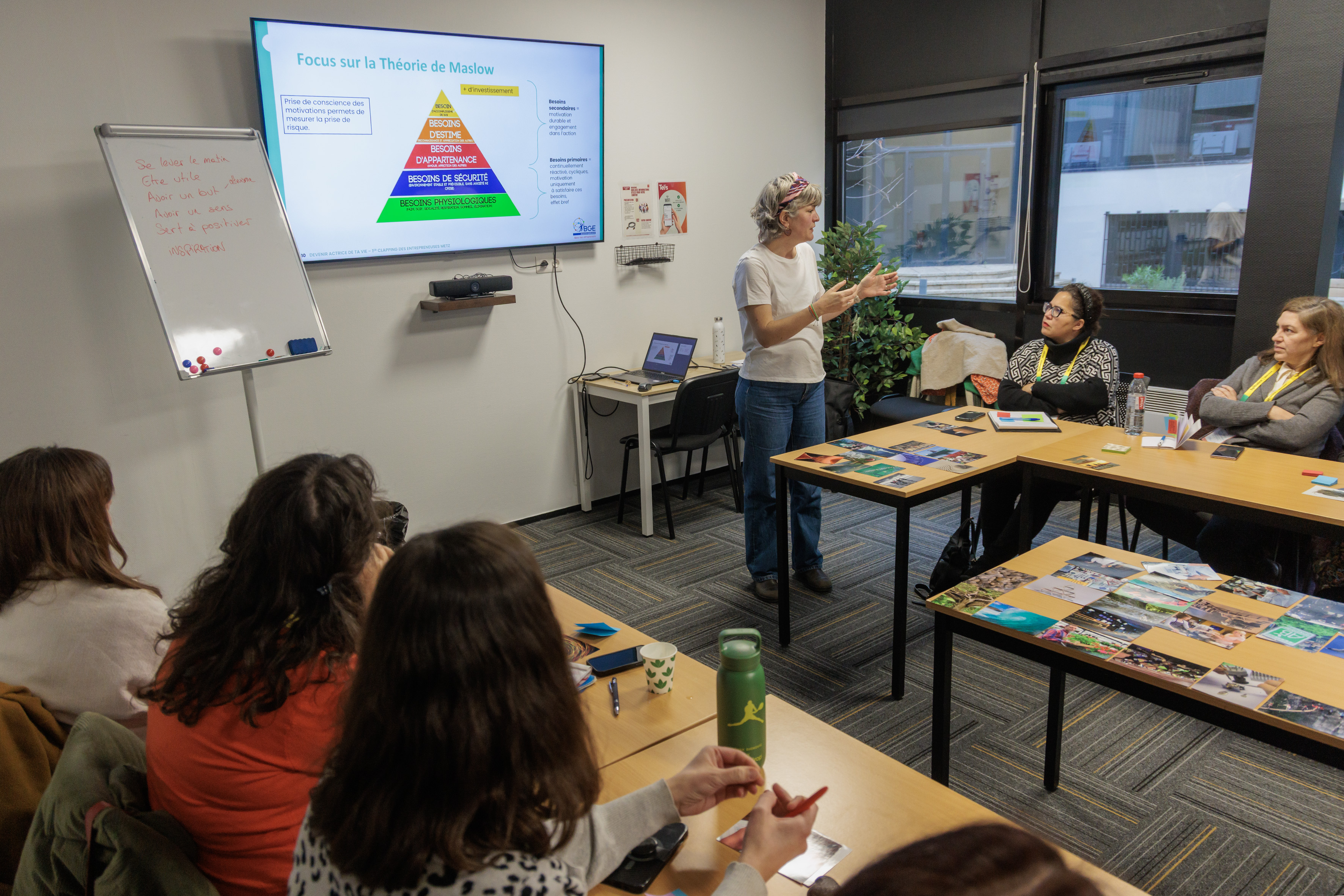 conférence à destination des entrepreneuses lors du clapping des entrepreneuses